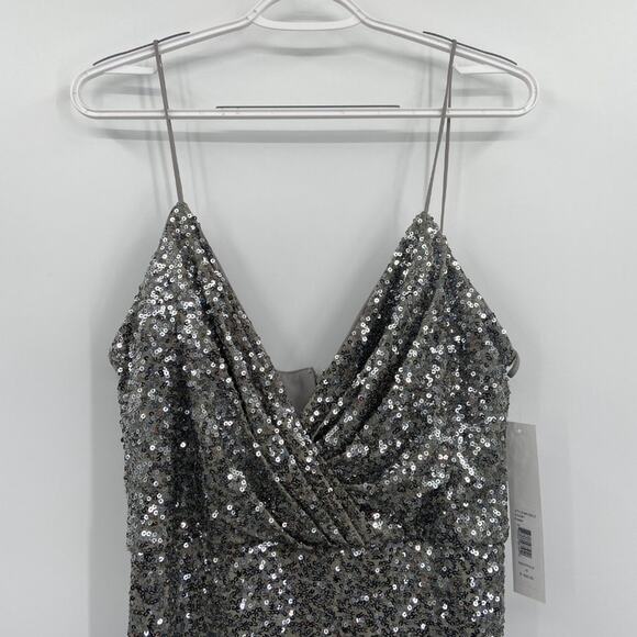 BADGLEY MISCHKA Silver Sequin Evening Gown - Picture 6 of 6